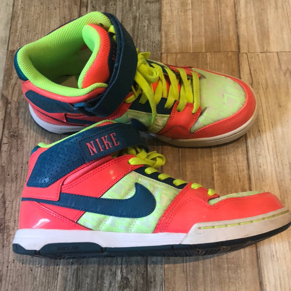 Vintage High Top Nike Air Neon Pink | 8